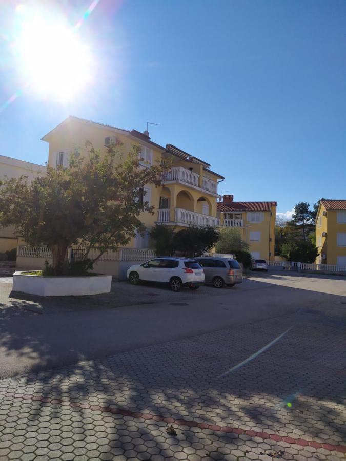Apartman Moris Malinska Luaran gambar
