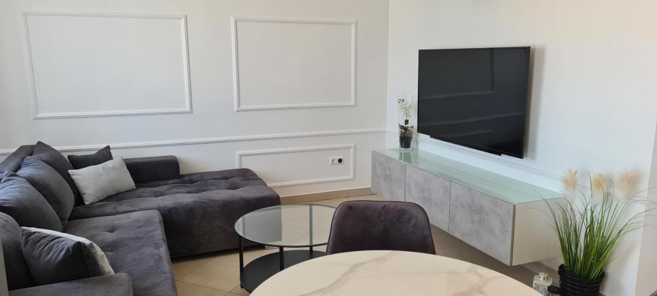 Apartman Moris Malinska Luaran gambar
