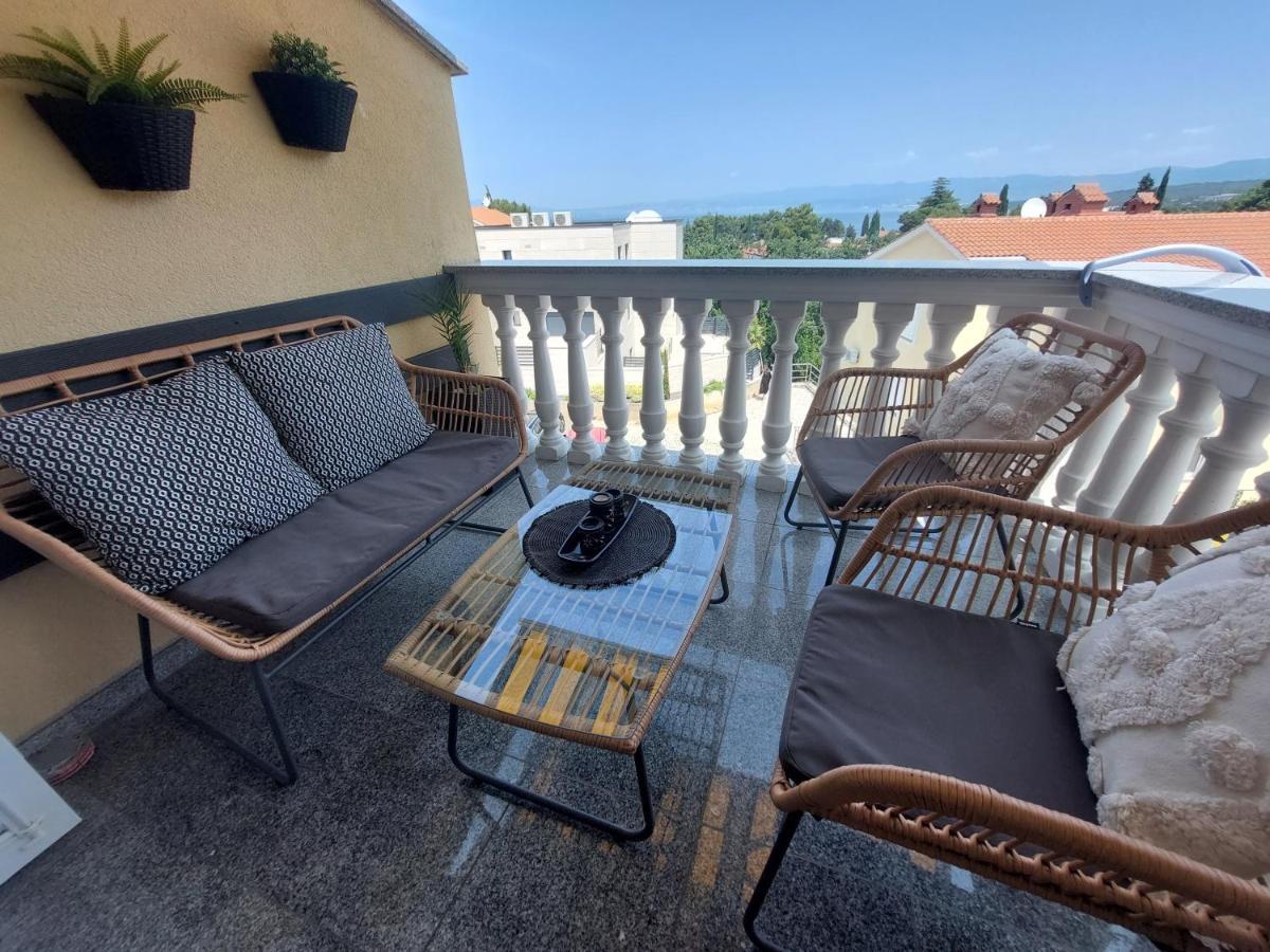 Apartman Moris Malinska Luaran gambar