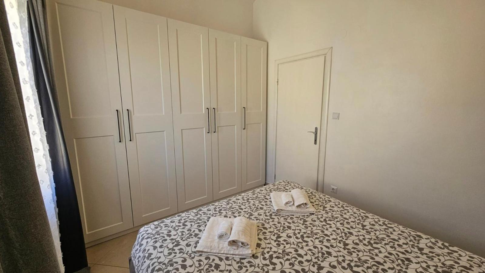 Apartman Moris Malinska Luaran gambar